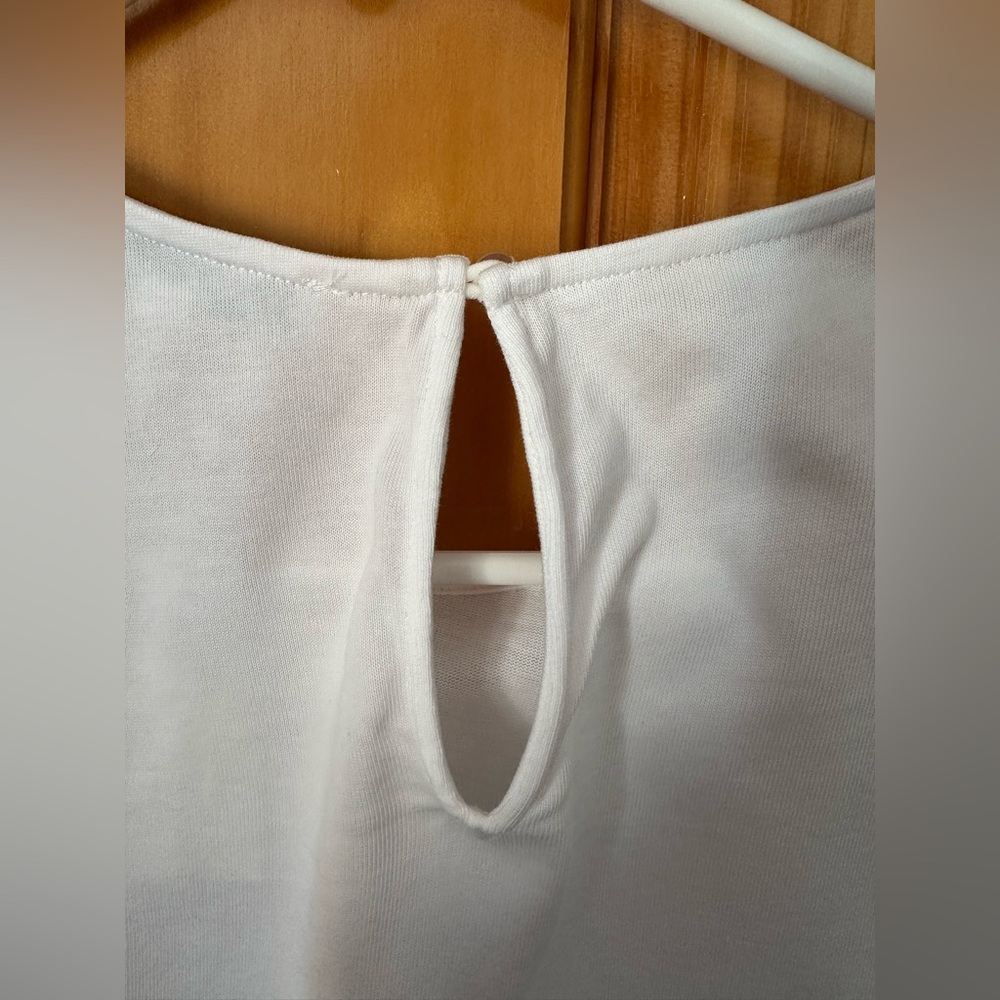 NWT English Factory Elegant White Puff Sleeve Top - Picture 4 of 8